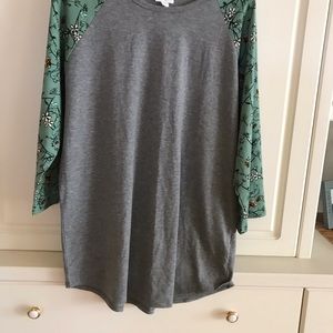 LuLaRoe Randy Top
